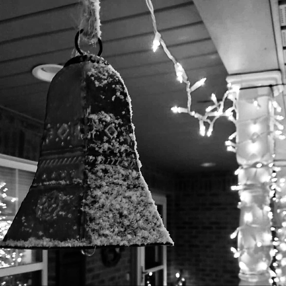 Meet your Posher, Lois